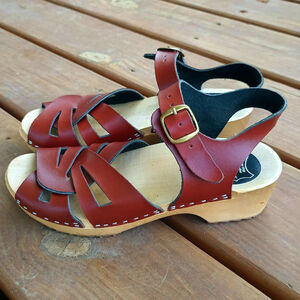 Swed2Walk Stockholm Swedish Wooden Clogs Brown Leather Sandals Size EU 30 US 8.5